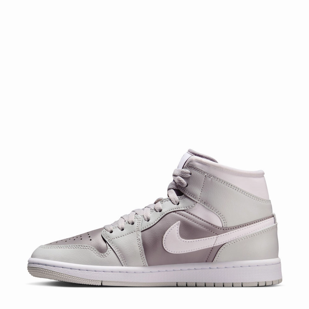 jordan AJ 1 Mid - Womens
