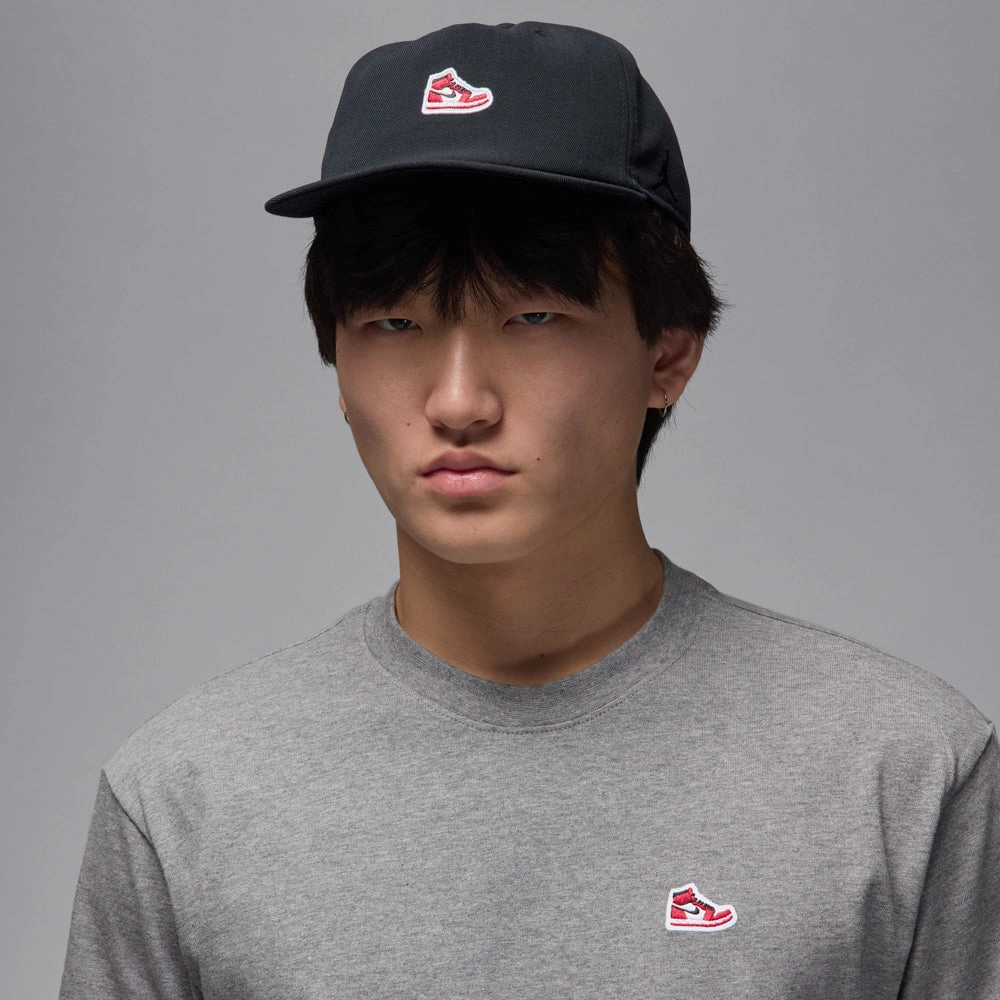 jordan Jordan Pro Cap Bred AJ1 Sneaker Patch Snapback