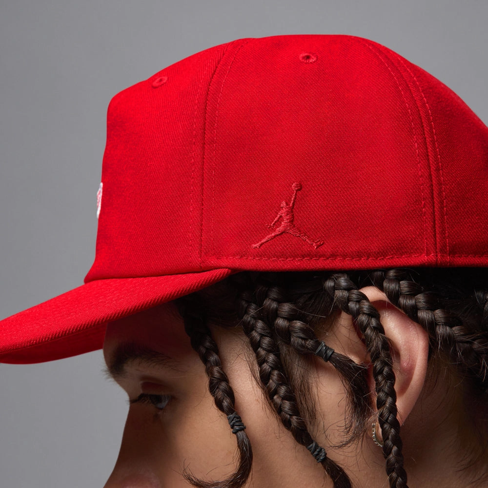 jordan Jordan Pro Cap Bred AJ1 Sneaker Patch Snapback
