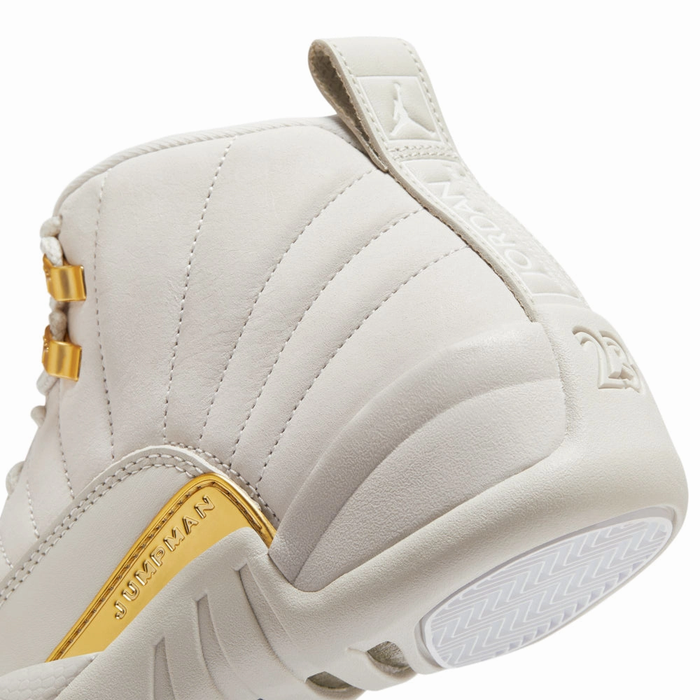jordan Retro 12 - Womens