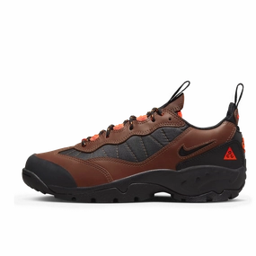 Nike ACG Air Mada Bison