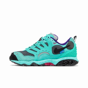 Nike Air Terra Humara Undefeated Light Menta
