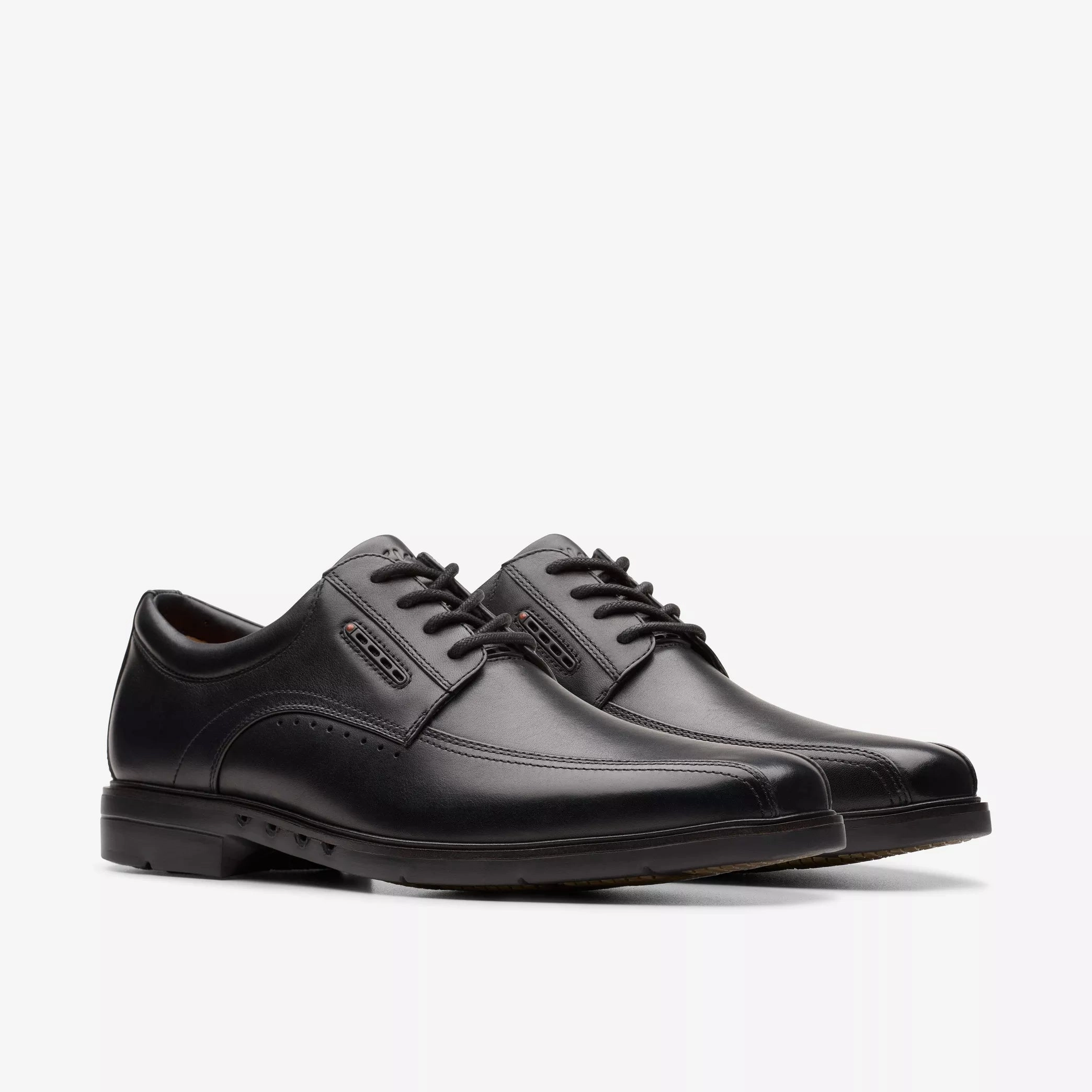 Shoes Clarks Men's UN Kendric Way Leather