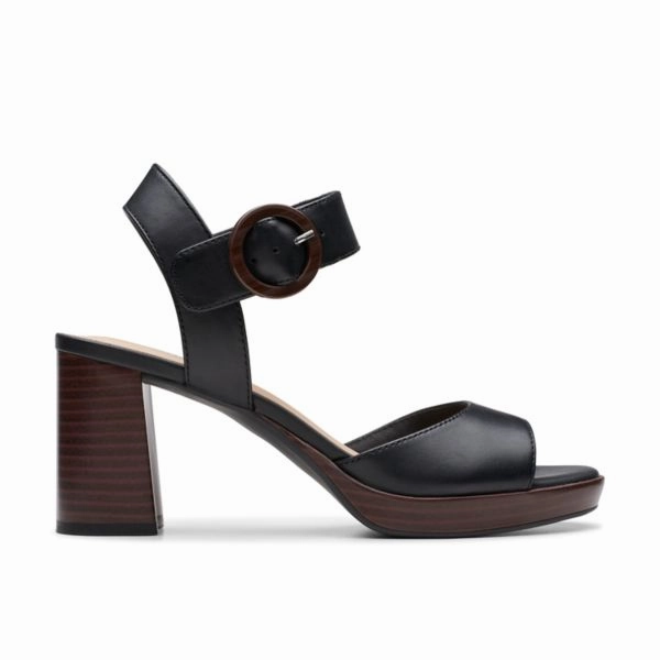 Shoes Clarks Women's Ambyrlyn Ruby