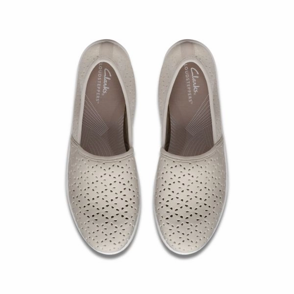 Shoes Clarks Women's Breeze Emily