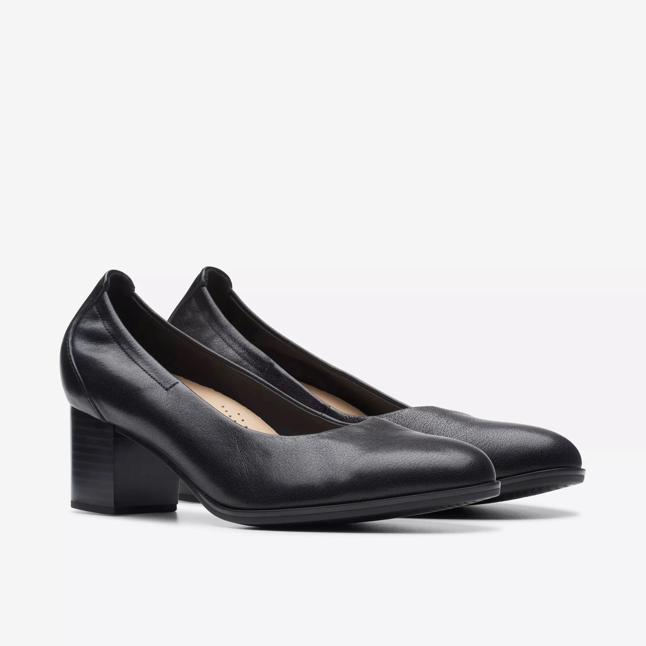 Shoes Clarks Women's Loken Step