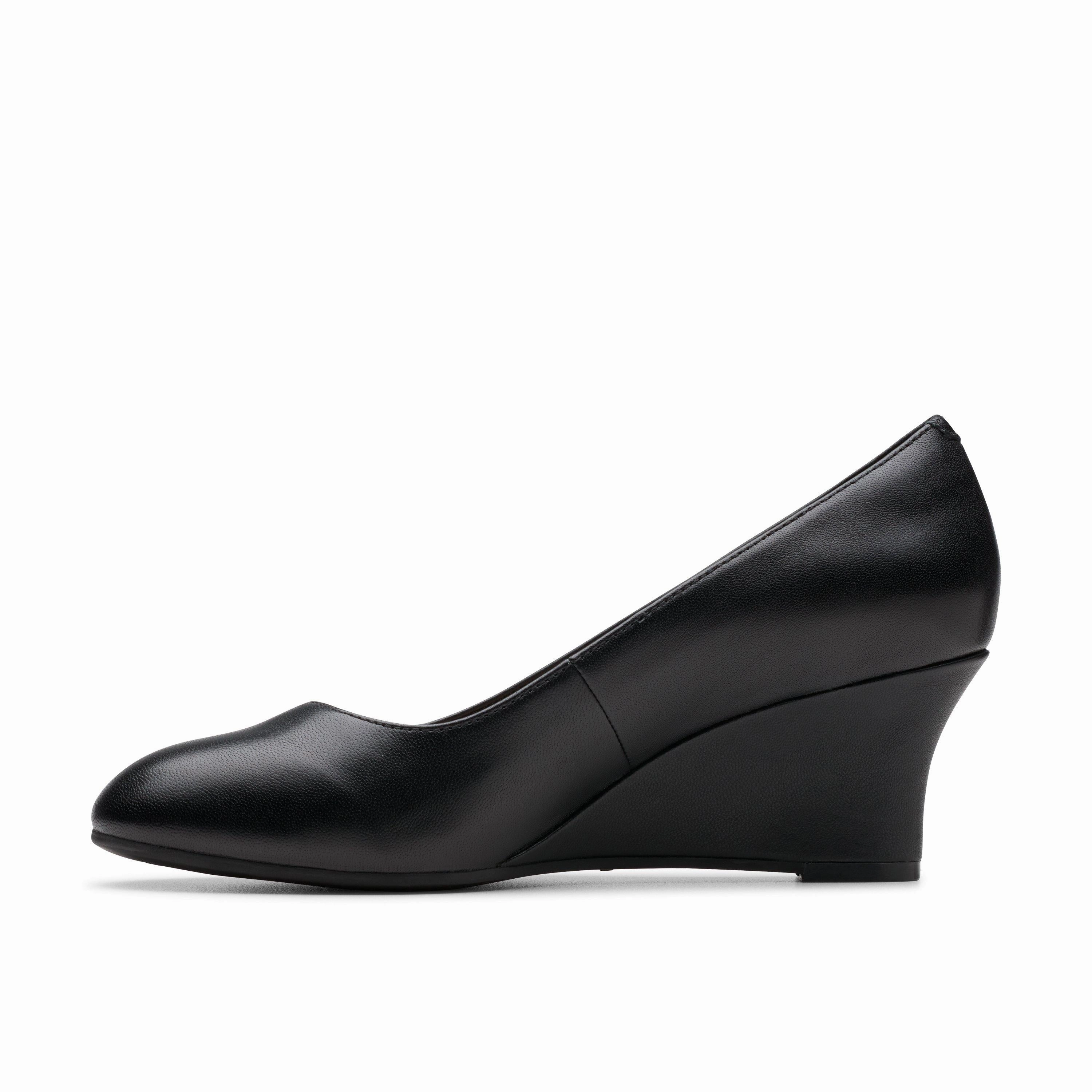 Shoes Clarks Women's Olivette Pearl