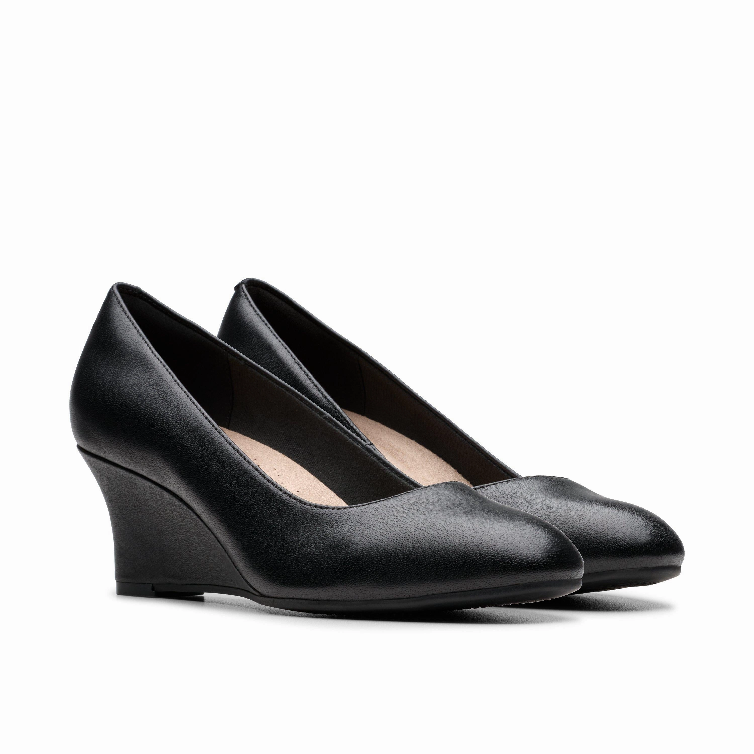 Shoes Clarks Women's Olivette Pearl
