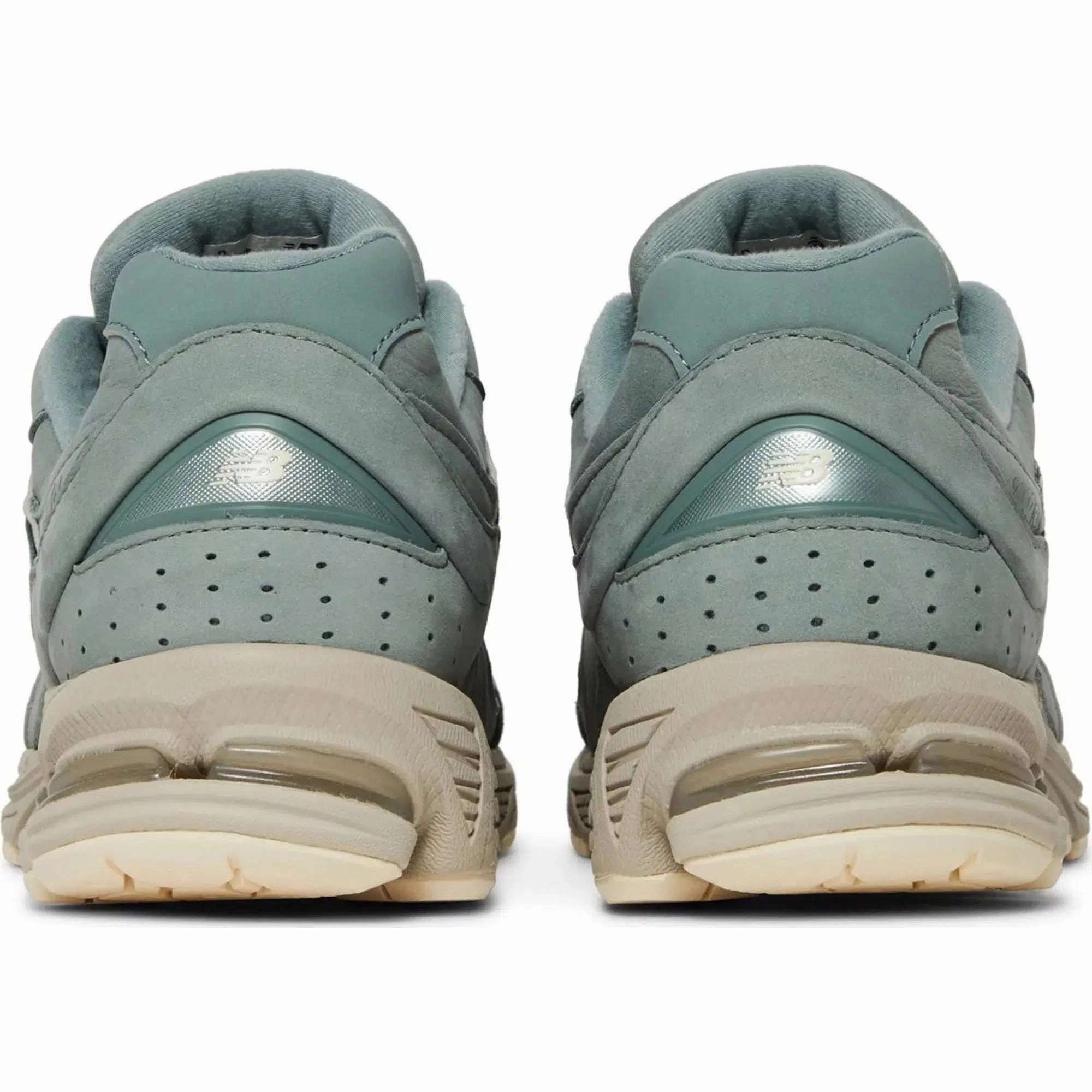 Shoes New Balance Kith x 2002R 'Pistachio'