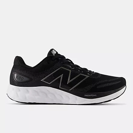 Shoes New Balance Men's 680 V8