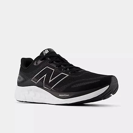 Shoes New Balance Men's 680 V8