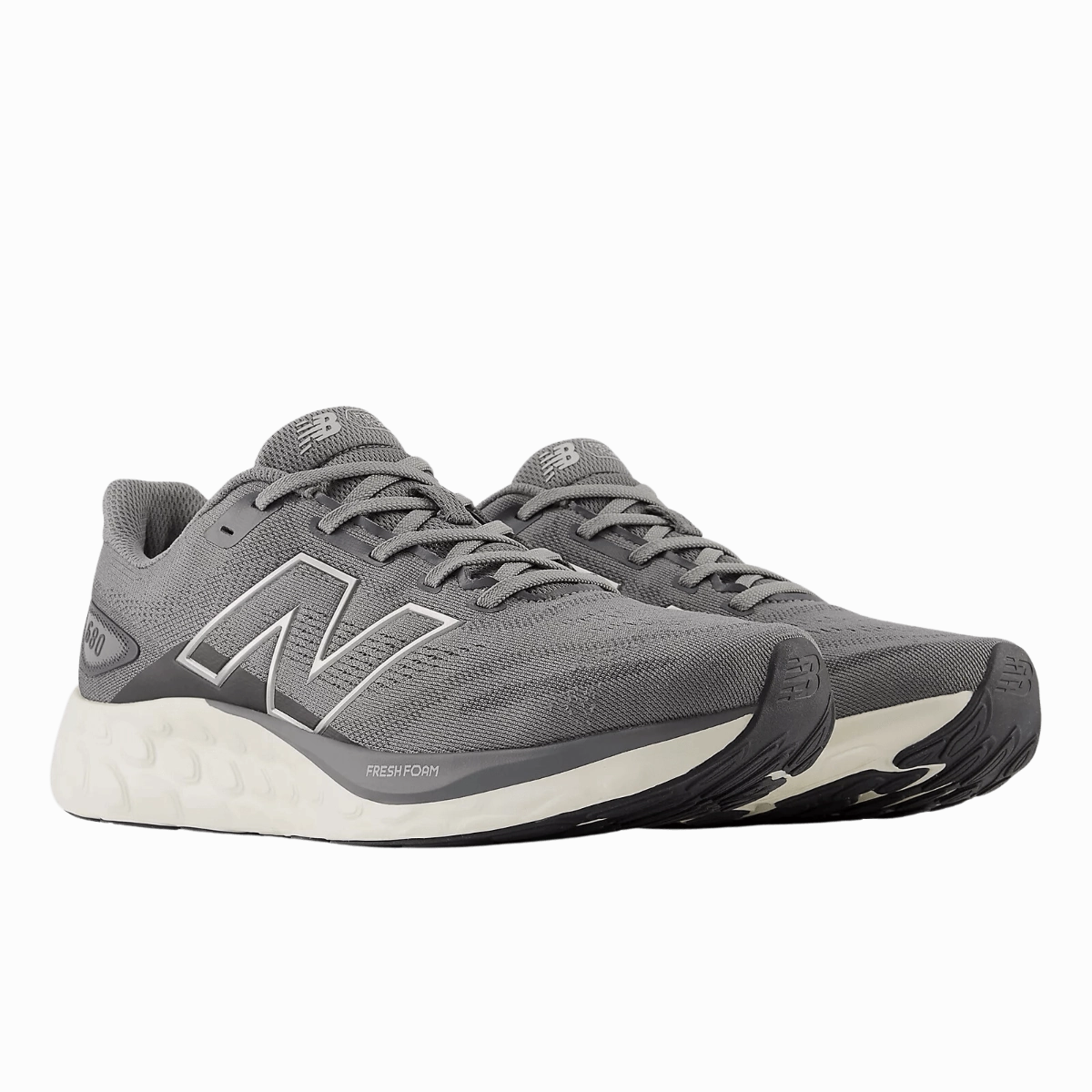 Shoes New Balance Men's 680 V8