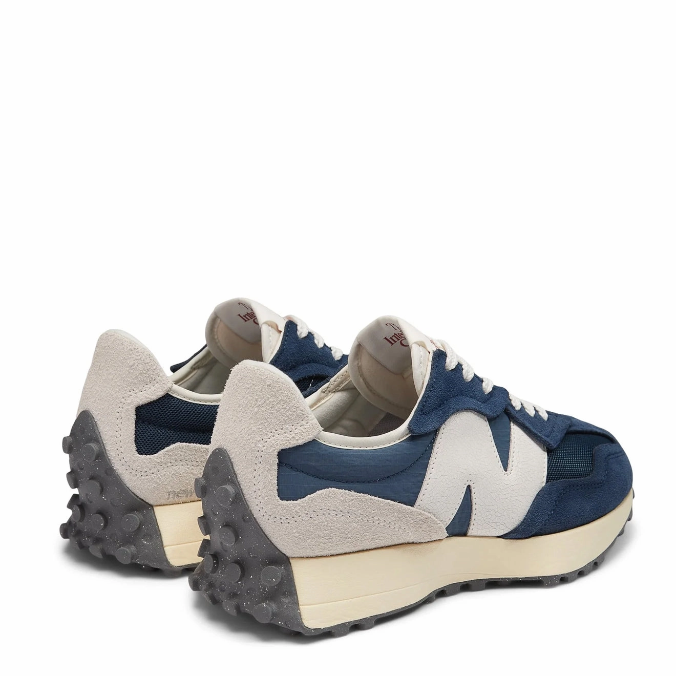 Shoes New Balance New Balance 327 Trainer NB Navy / Vintage Indigo