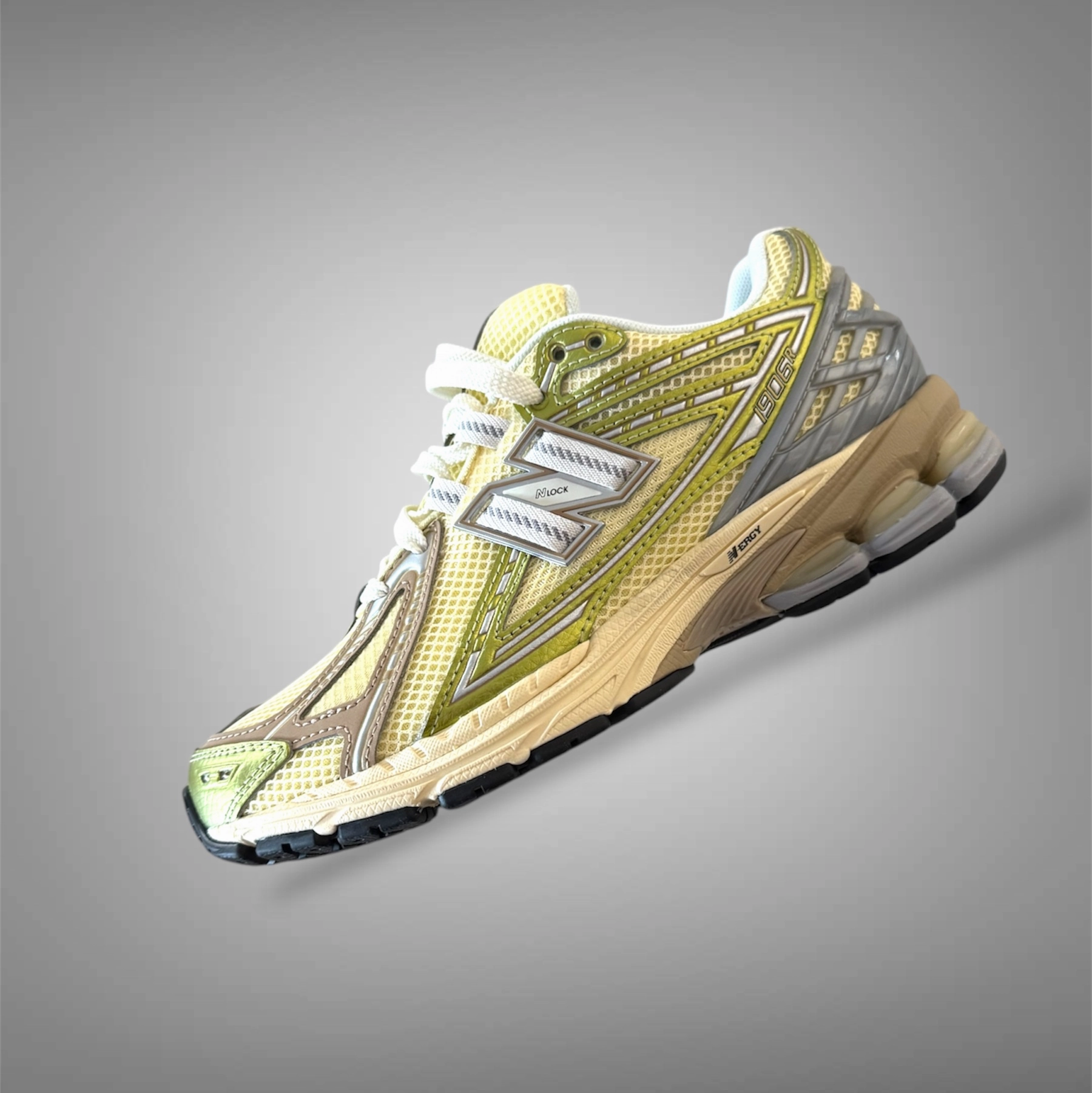 Shoes New Balance New Balance Mens U1906RND banana green
