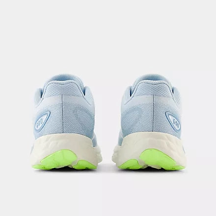 Shoes New Balance Women's 680 V8