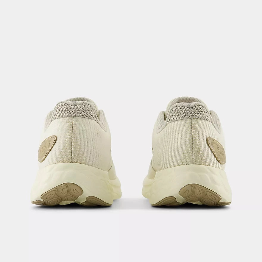 Shoes New Balance Women's 680 V8