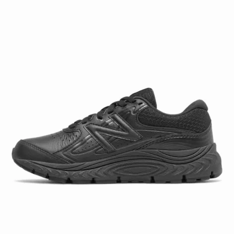 Shoes New Balance Women's 840 V3