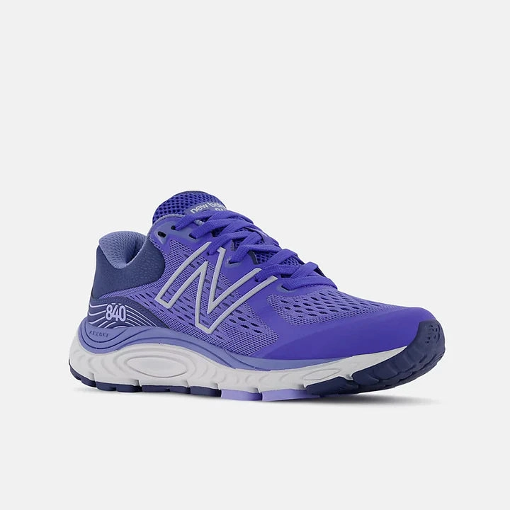 Shoes New Balance Women's 840 V5