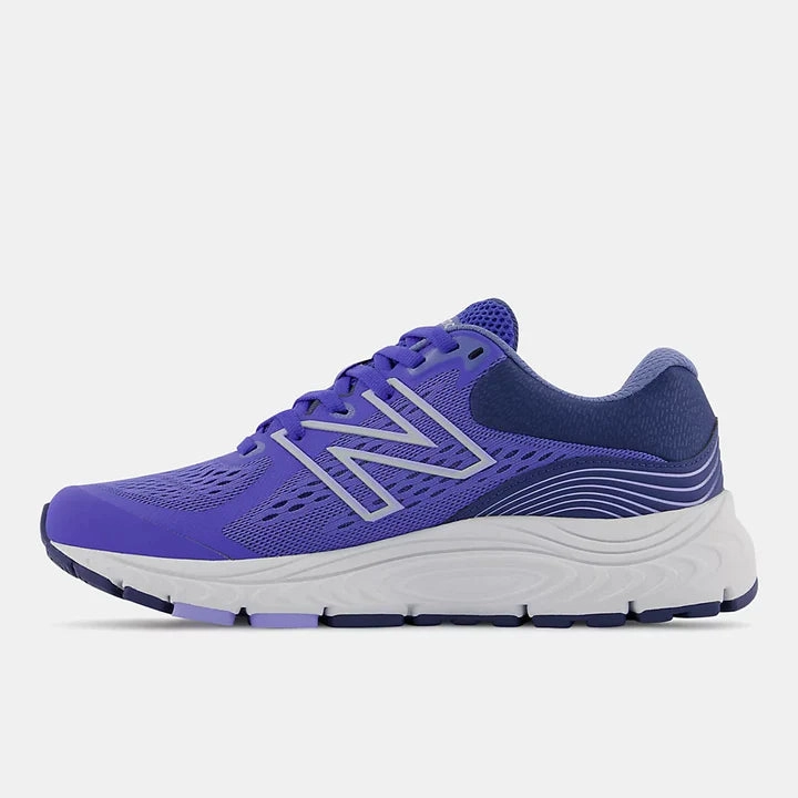 Shoes New Balance Women's 840 V5