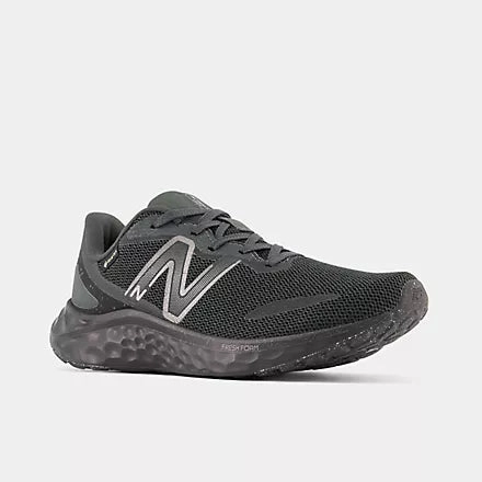 Shoes New Balance Women's Arishi V4 GTX