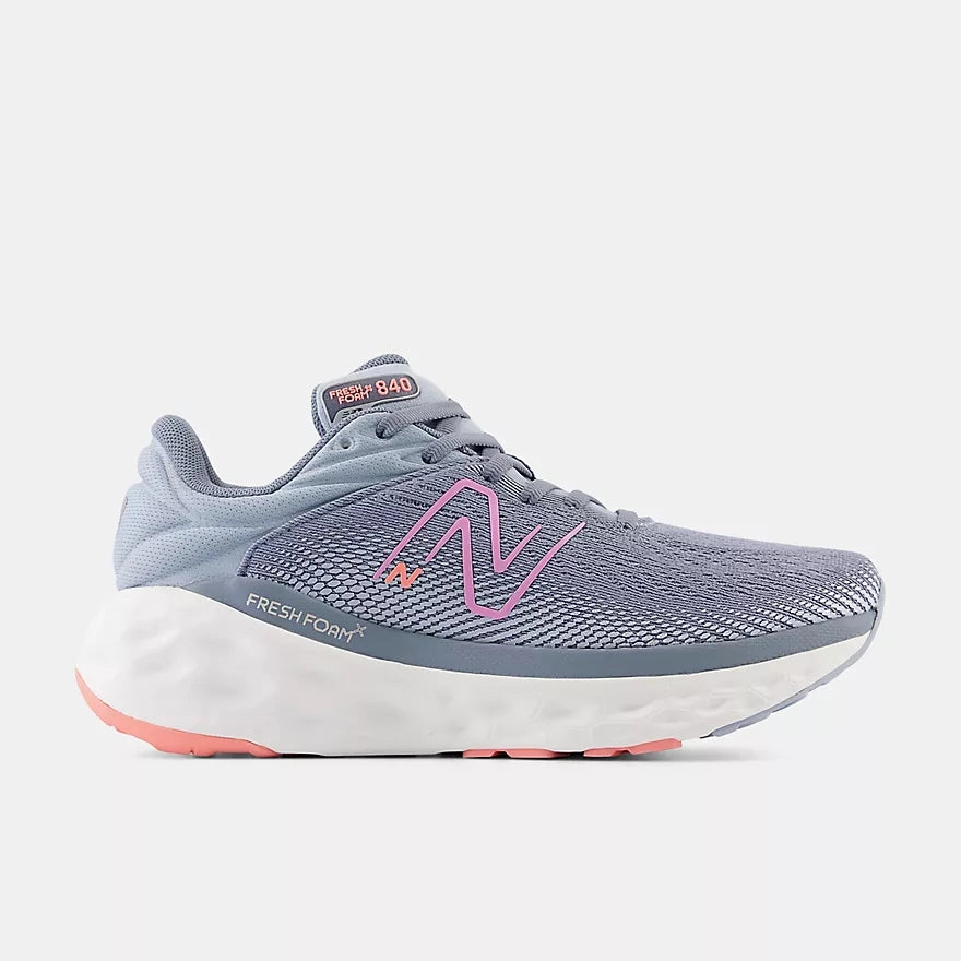 Shoes New Balance Women's X 840 V1