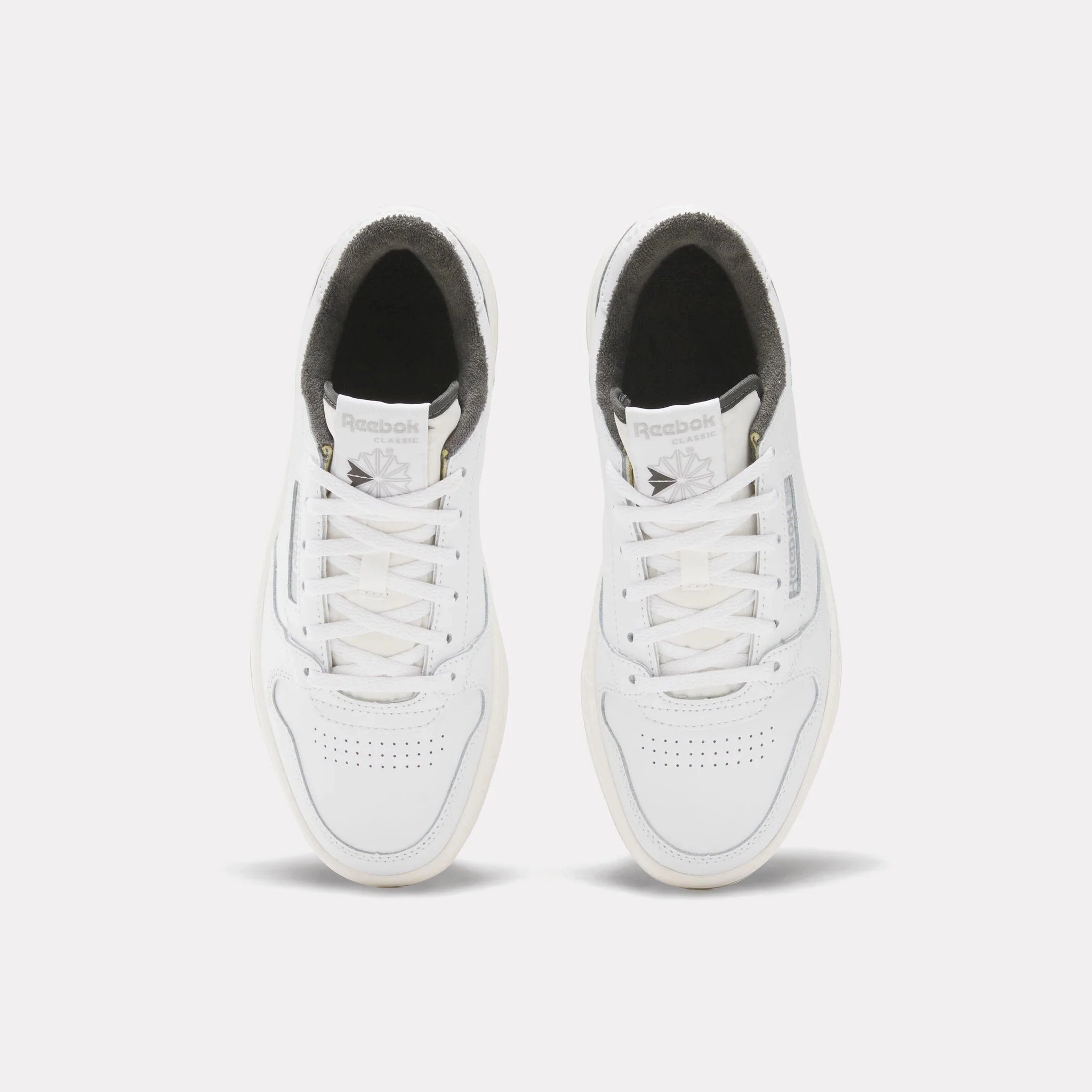 Shoes Reebok Women's Phase Court