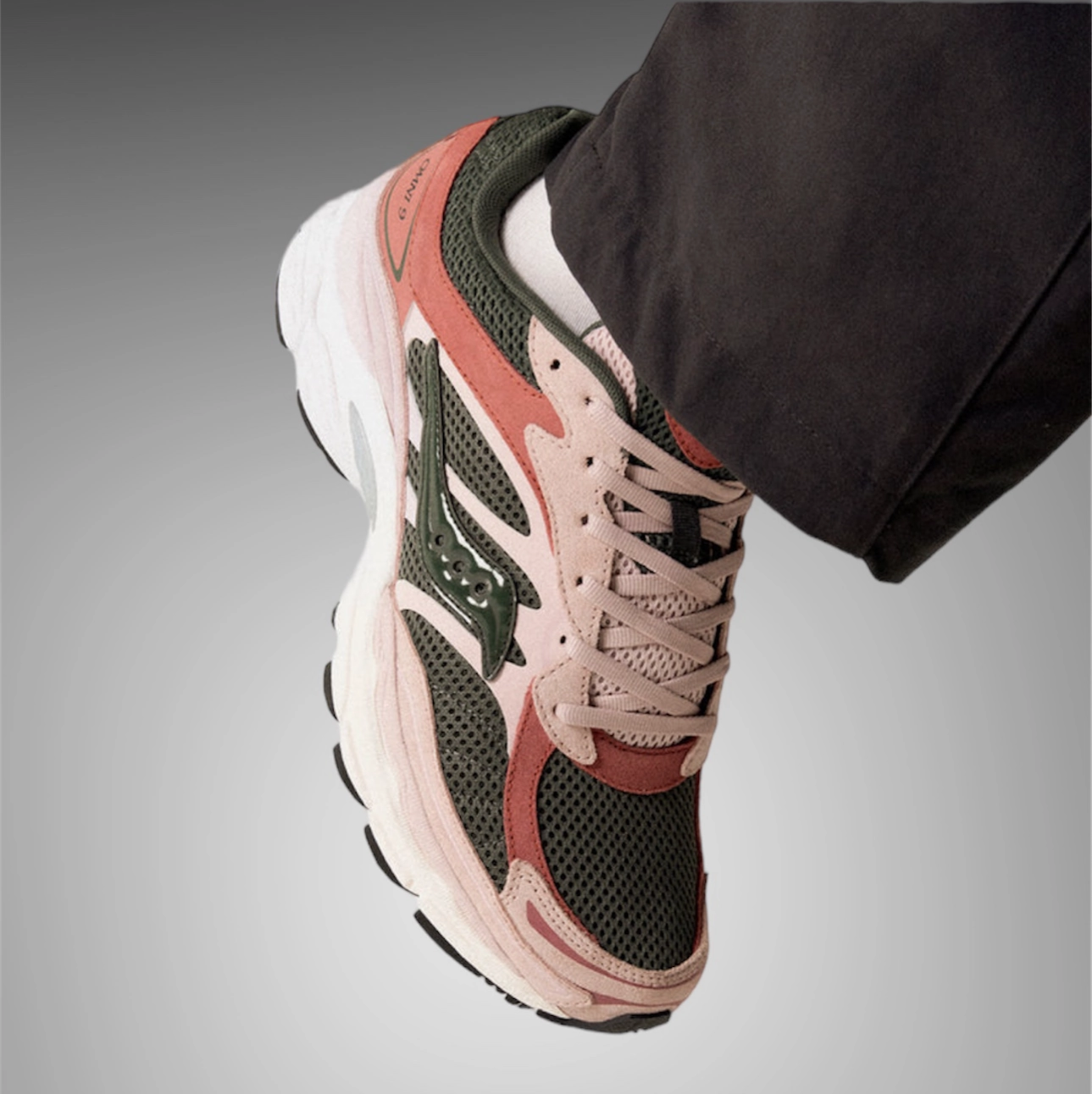 Shoes Saucony Saucony Men's S70740-8 Progrid Omni 9 Pink