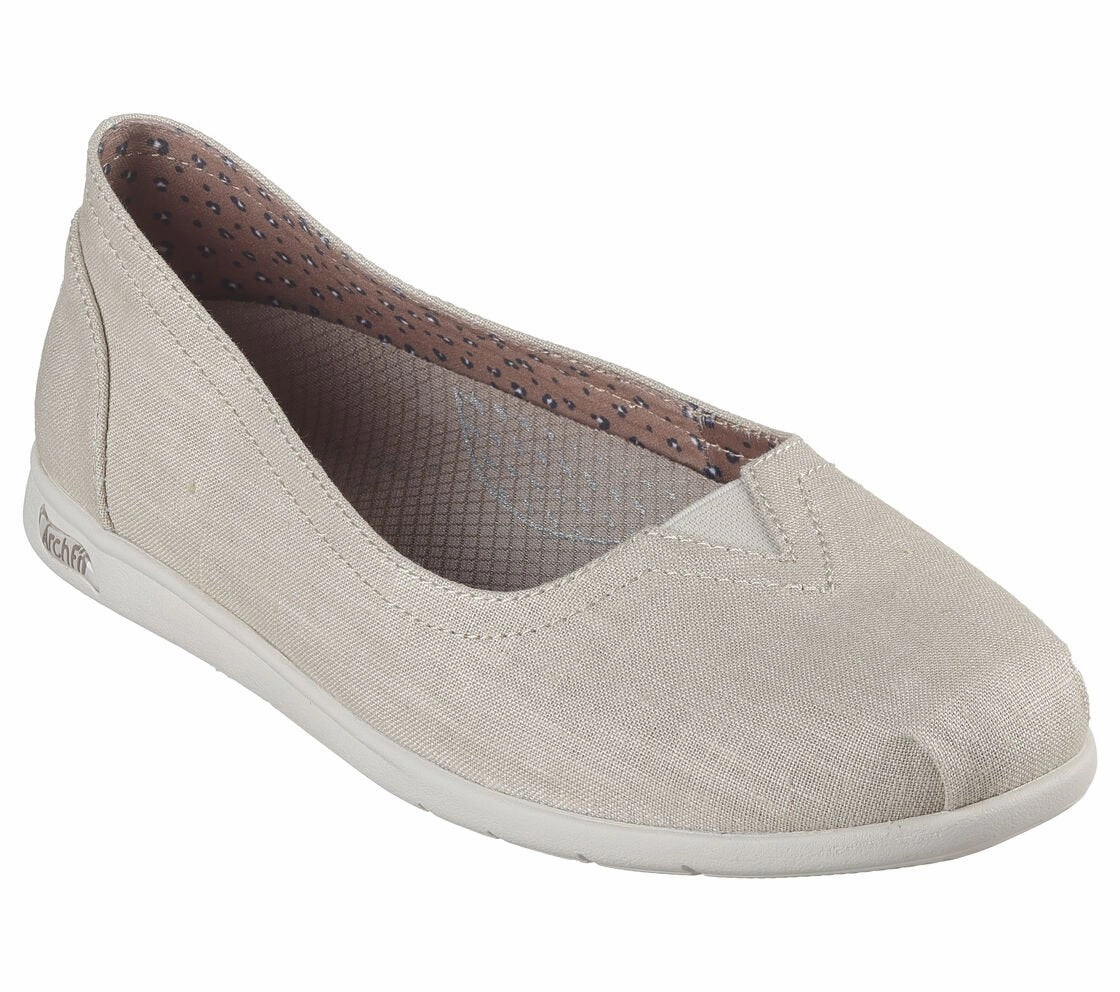 Shoes Skechers Women's BOBS Arch Fit Plush - By The Way