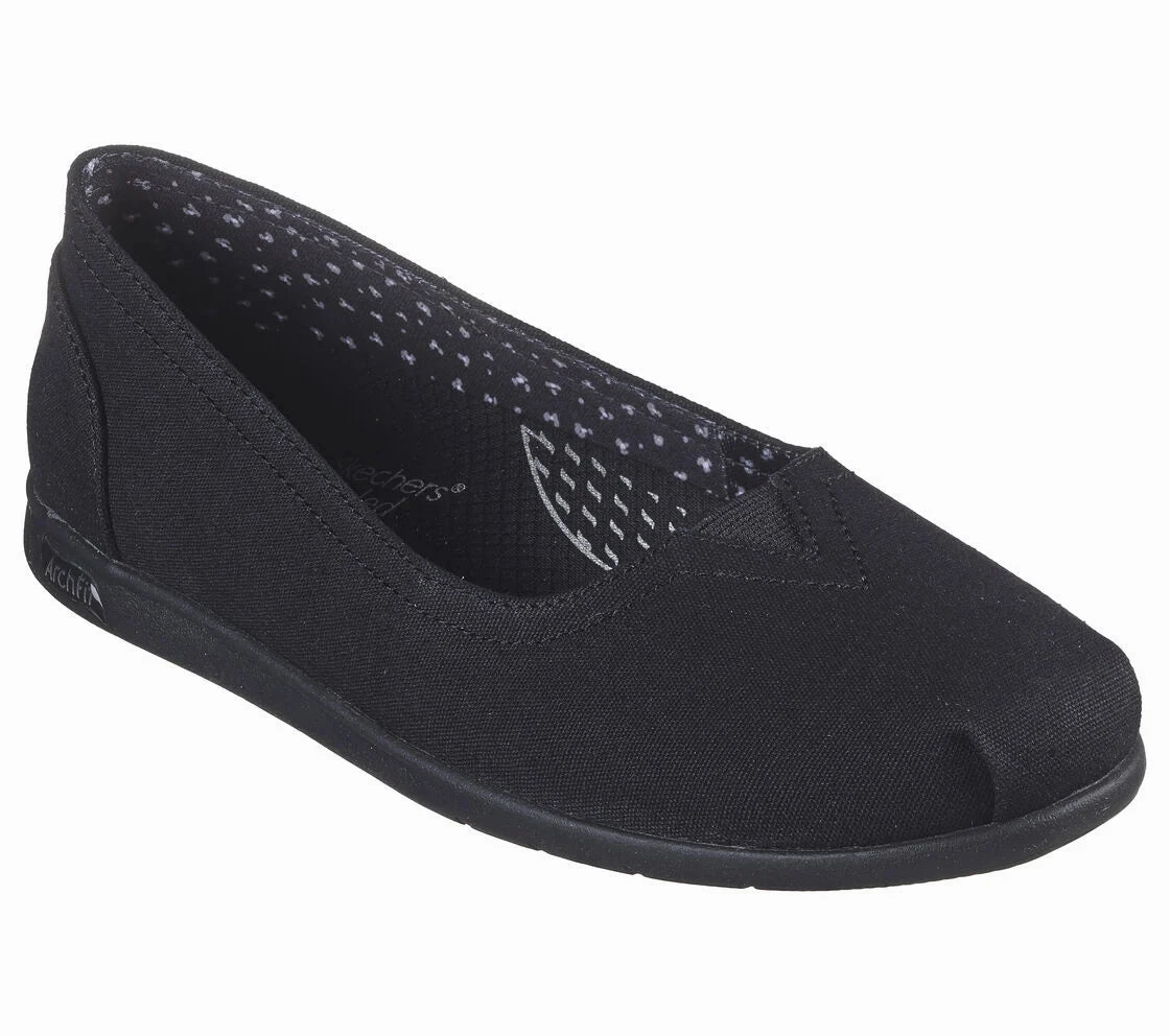 Shoes Skechers Women's BOBS Arch Fit Plush - By The Way