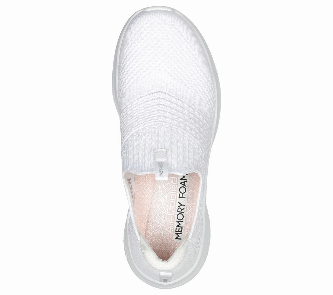 Shoes Skechers Women's Ultra Flex 3.0 - Classy Charm