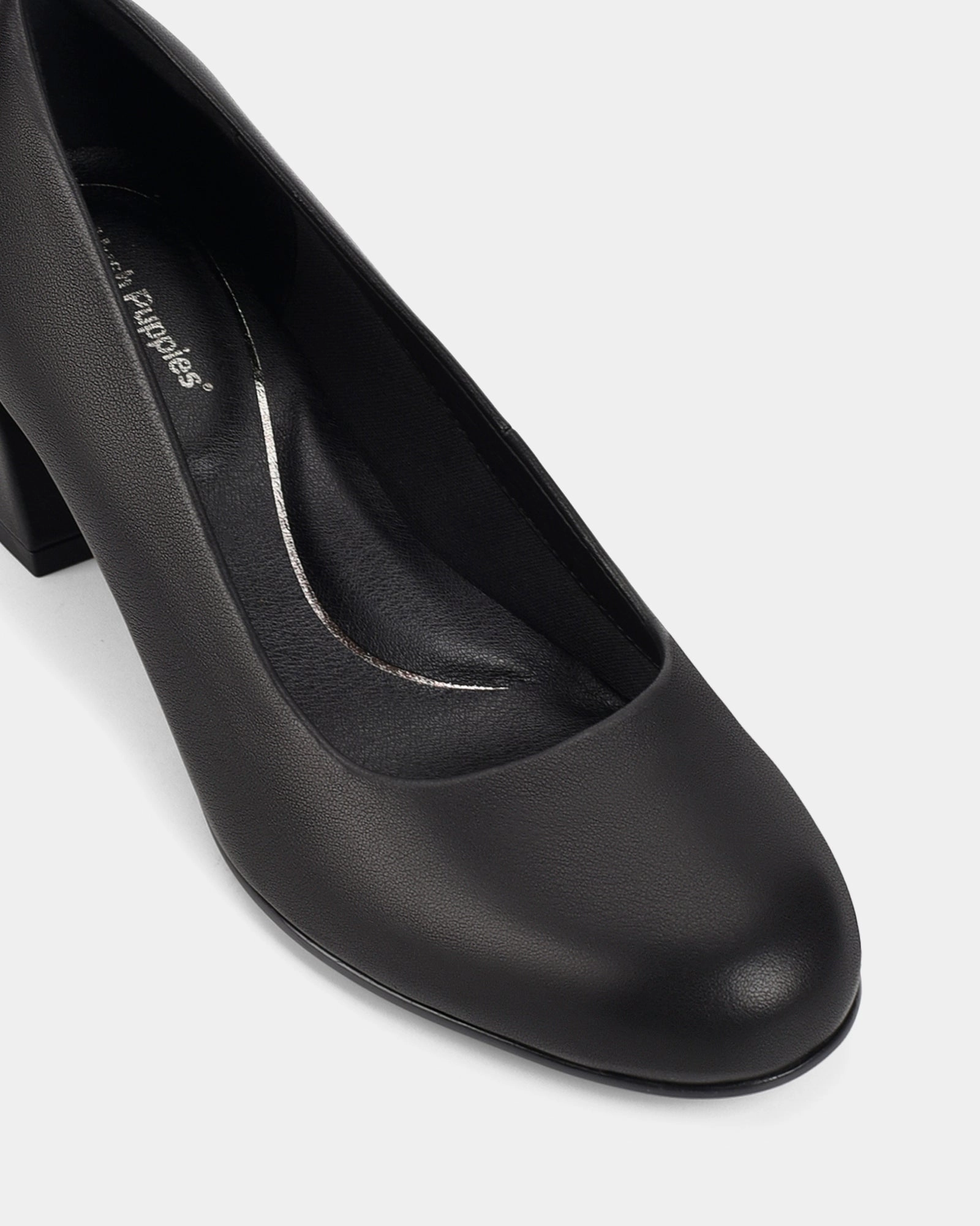 Vela Black