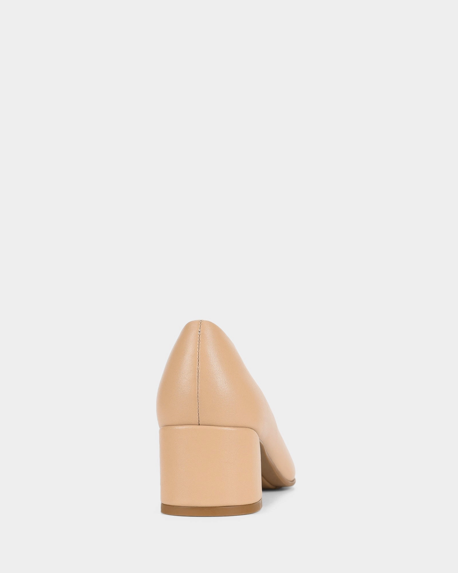 Vela Nude