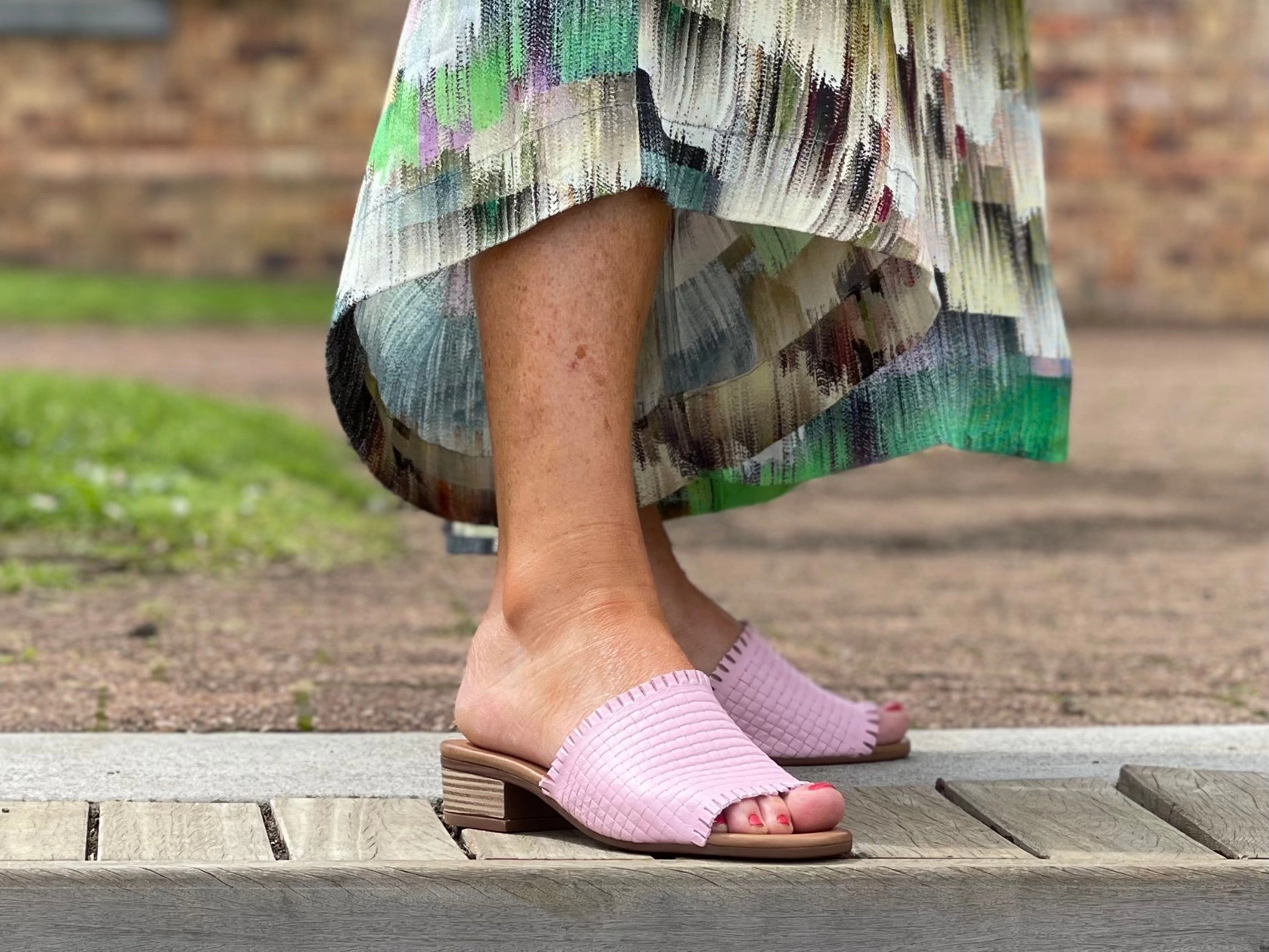 Via Nova Boree Available In 5 Colours
