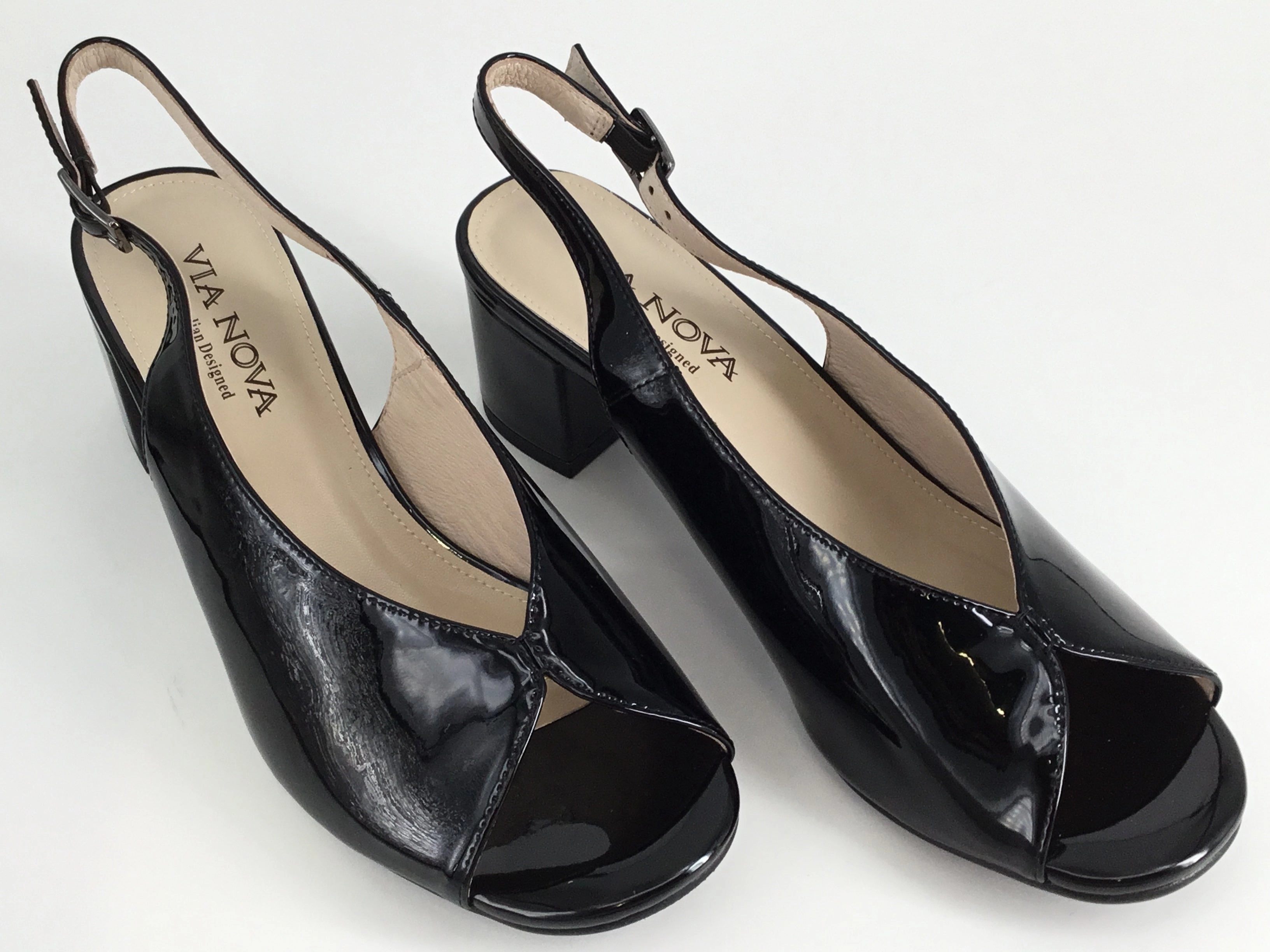 Via Nova Katt available in 7 colours