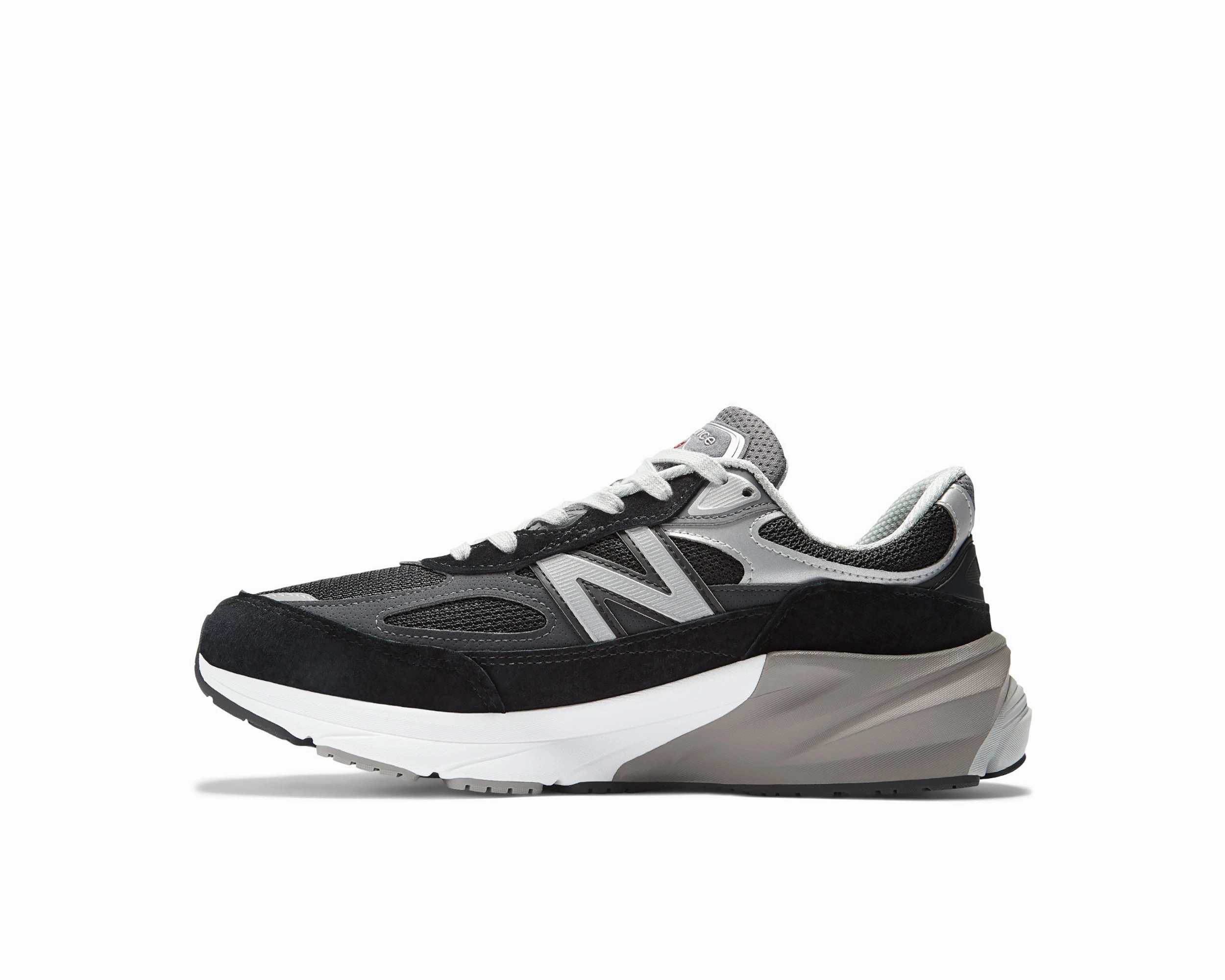 Women`s 990v6 Sneakers