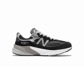 Women`s 990v6 Sneakers