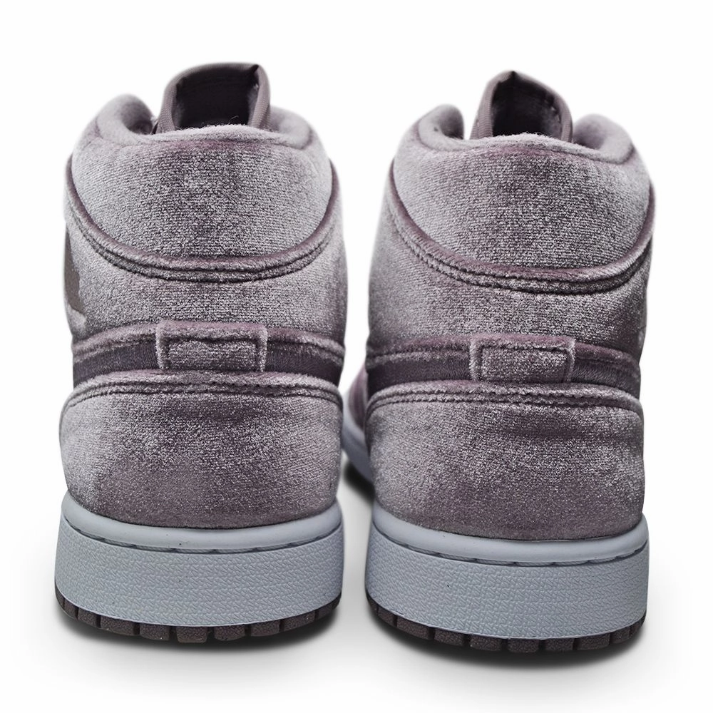 Womens Nike Air Jordan 1 Mid SE "Purple Velvet" - DQ8397 500 - Purple Smoke